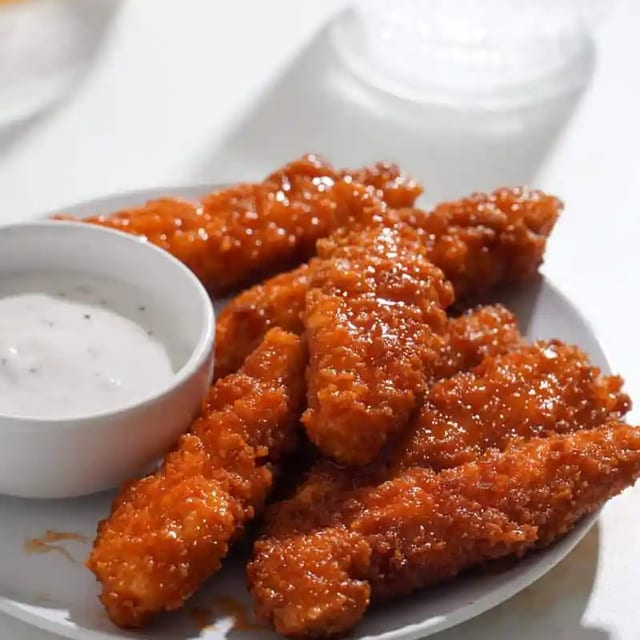 8pc Boneless Chicken Wings.